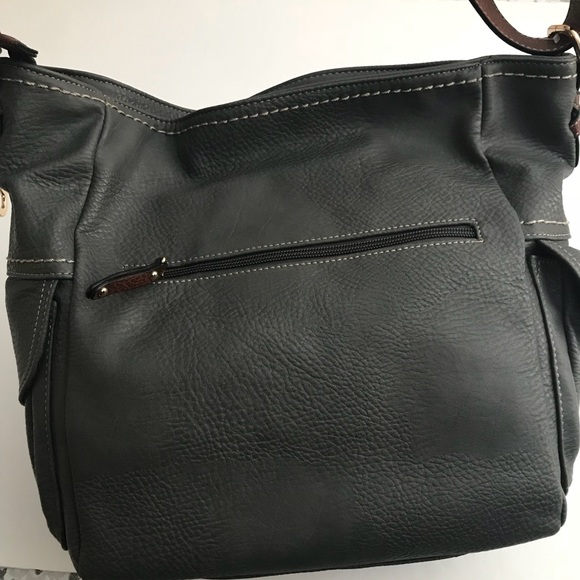🎉SOLD🎉NWT! Boc Gray Leather Purse - Picture 4 of 7